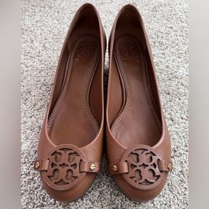 Tory Burch Wedge shoe